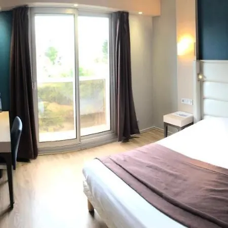 Szálloda Kyriad En Bresse 3*