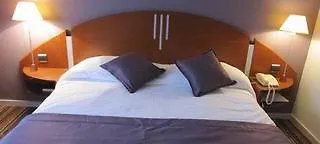 מלון Kyriad En Bresse 3*