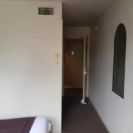 Hotel Kyriad En Bresse