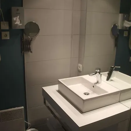 Hotel Kyriad En Bresse