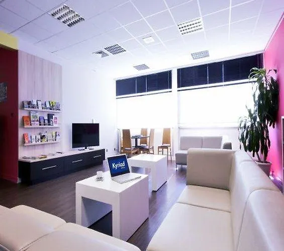 Kyriad En Bresse Otel