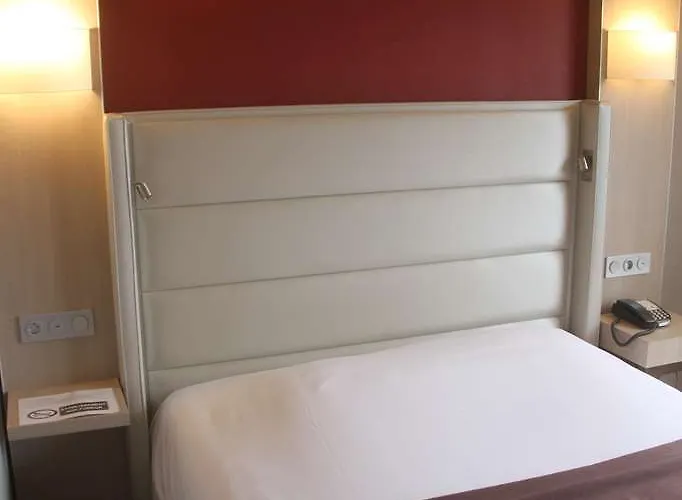 Kyriad En Bresse Otel Bourg-en-Bresse