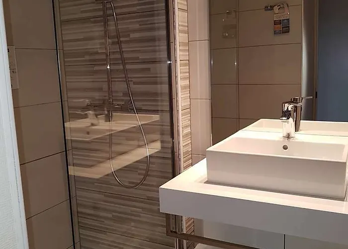 Otel Kyriad En Bresse Bourg-en-Bresse